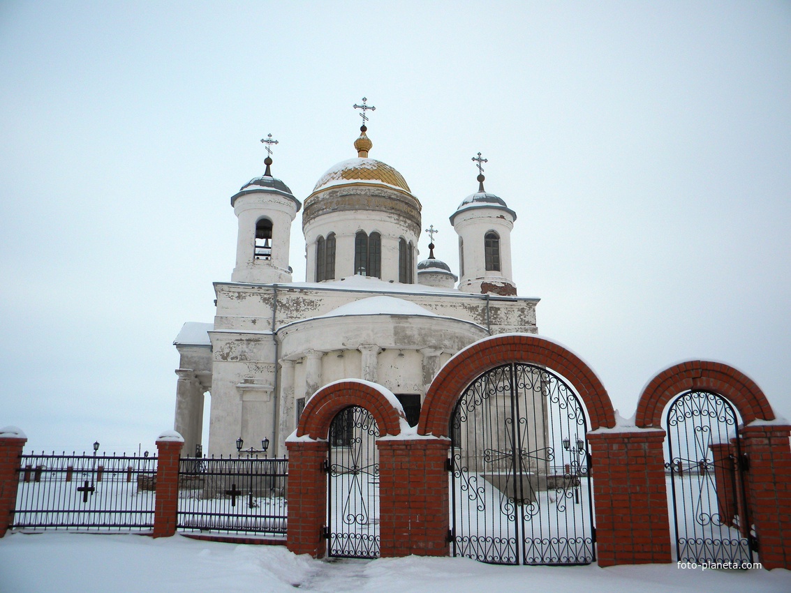Свято-Троицкий храм в селе Становое