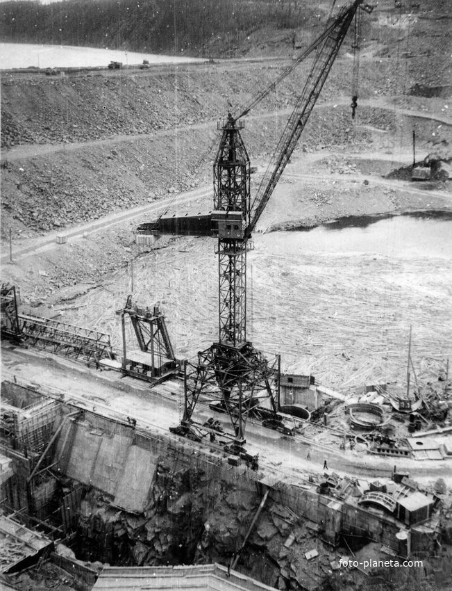 автор Борис.Вилюйская ГЭС 1967 год.