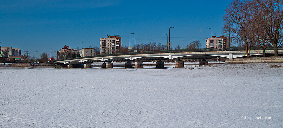 Вид на мост