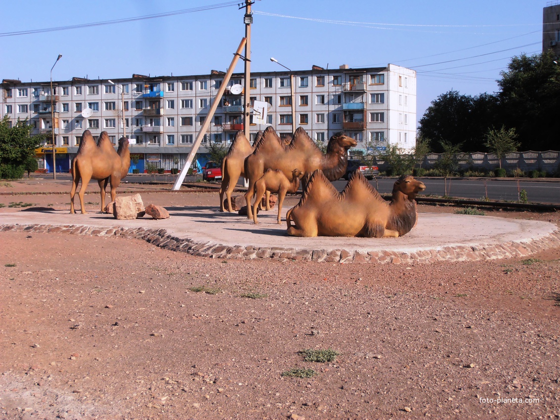 Памятник кораблям пустыни