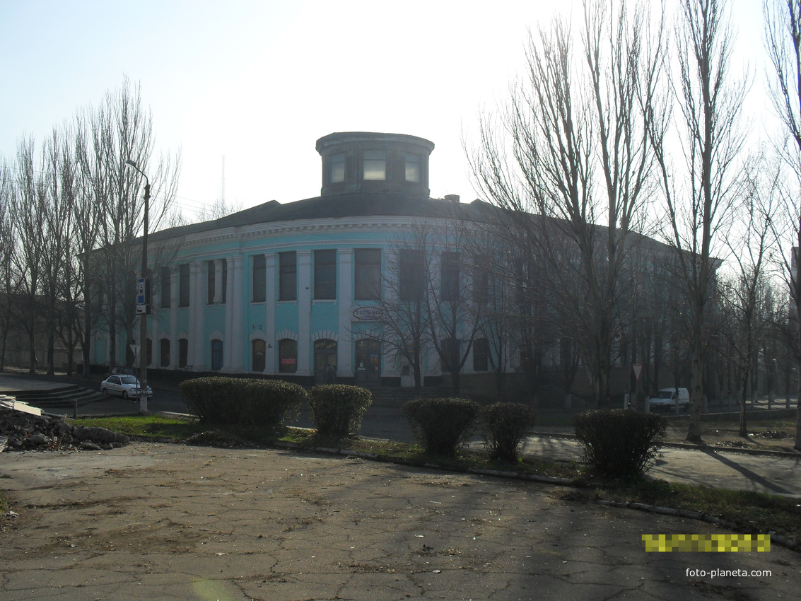 Торговый центр (универмаг) &quot;Украина&quot;