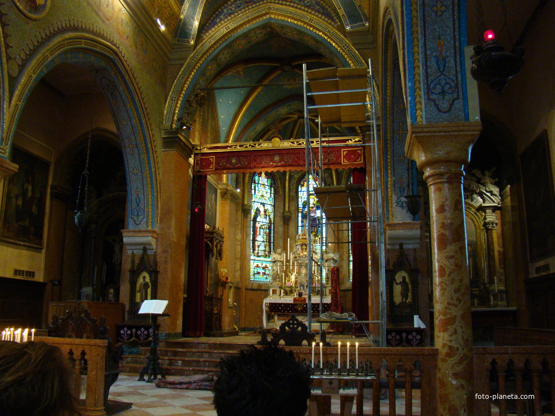 Церковь на о. Св. Лазаря (Венеция)