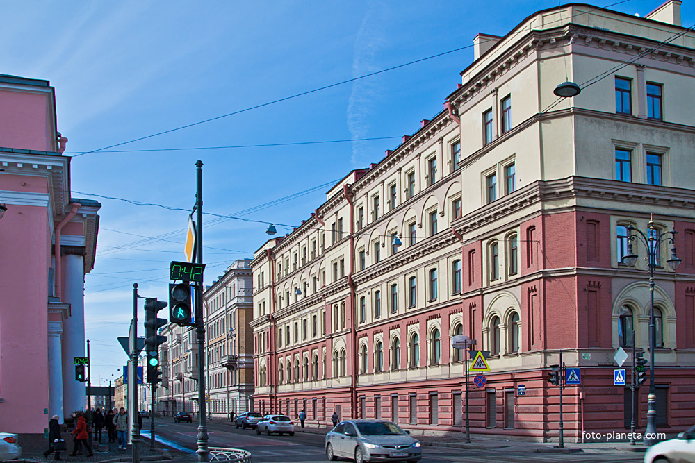Улица Захарьевская