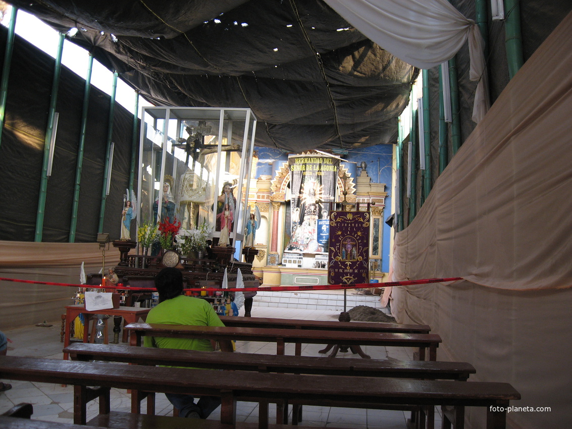 Писко, церковь после землетрясения