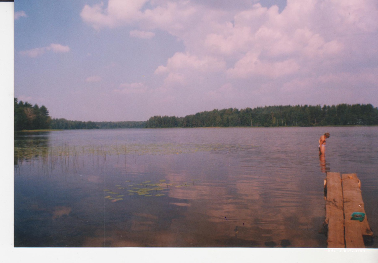 Довечки. Озеро Застижское. 1999 г.