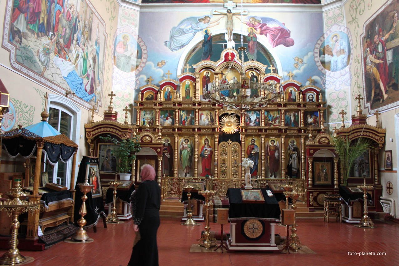 Валуйки. Внутри храма святителя Николая Чудотворца.