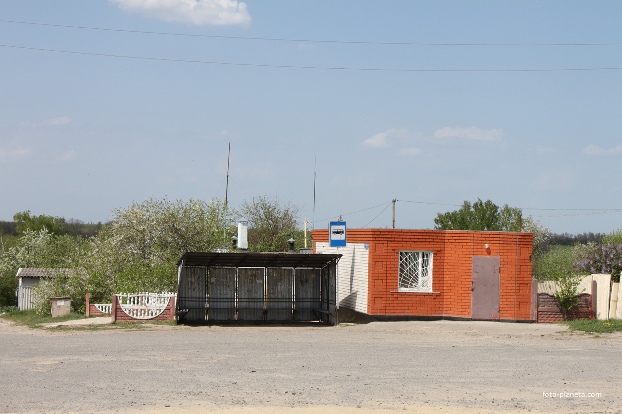 Крутой Лог. Автобусная остановка.