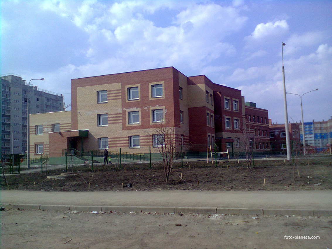 Новый детский сад по ул Зальцмана. Весна 2013.