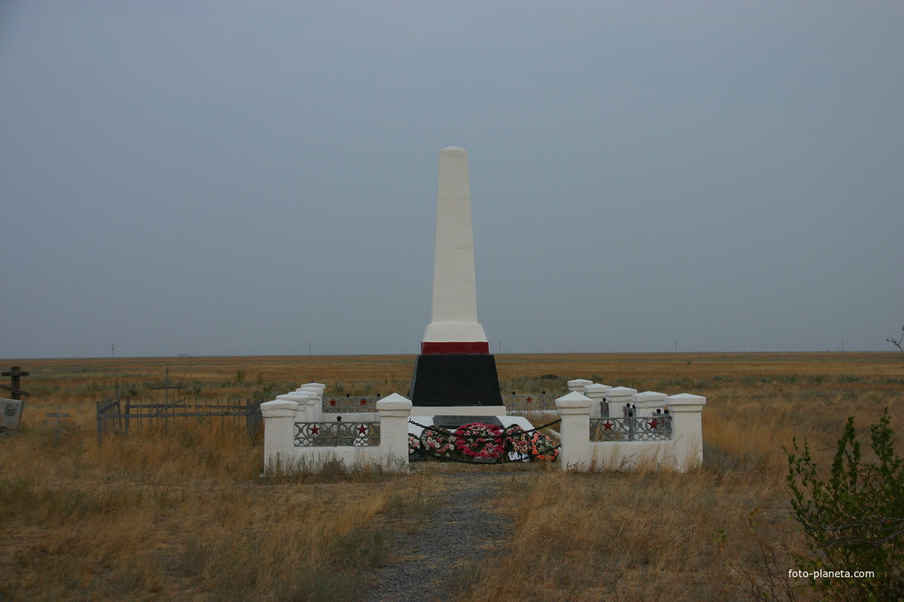 Памятник погибшим мирным Волгоградцам в авианалёте