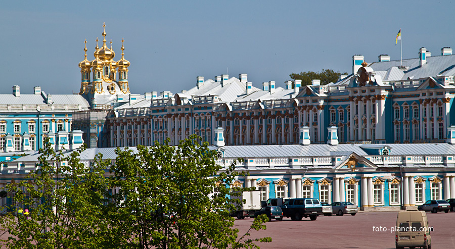 Вид на Екатерининский дворец