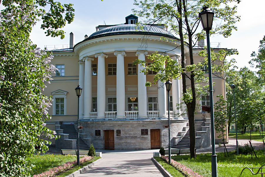 Запасной дворец