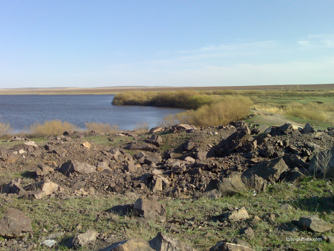 Тас-аульское озеро.