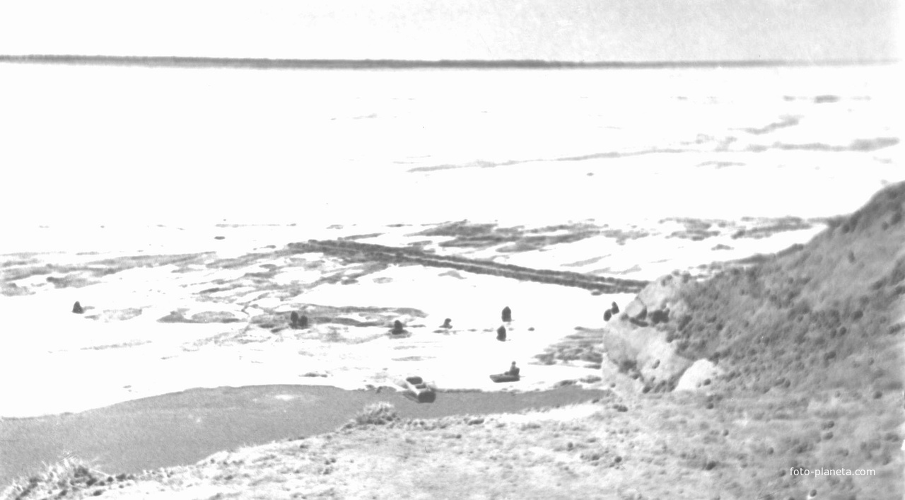 Зимняя рыбалка на реке Лена у пос. Сангар, 1971 г.