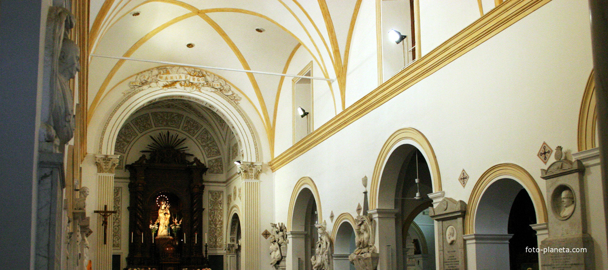 В церкви при монастыре Капуцинов (итал. Convento dei Cappuccini)