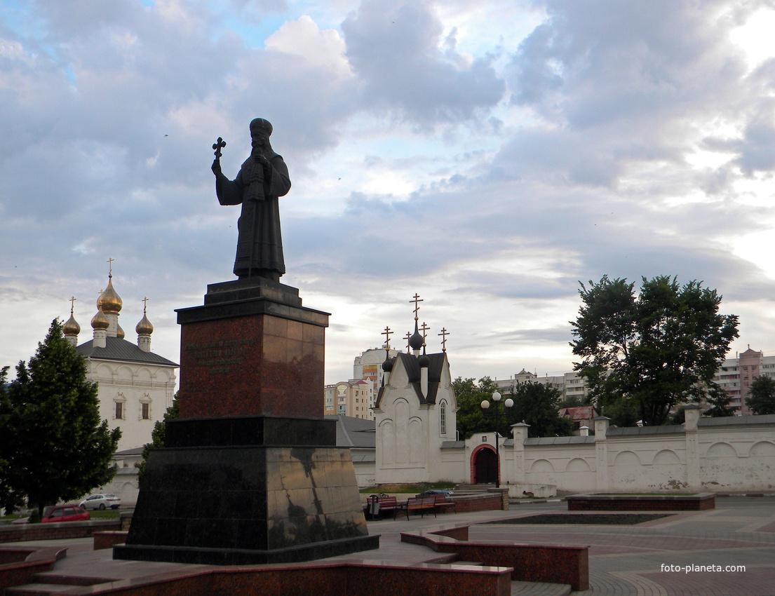 Памятник Святителю Иоасафу