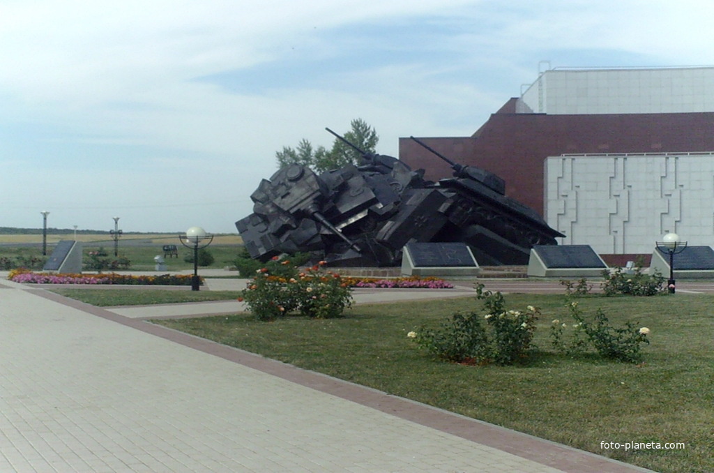 Третье  ратное  поле  в  Прохоровке
