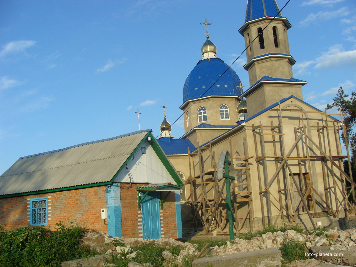 Церква в Щурiвцях