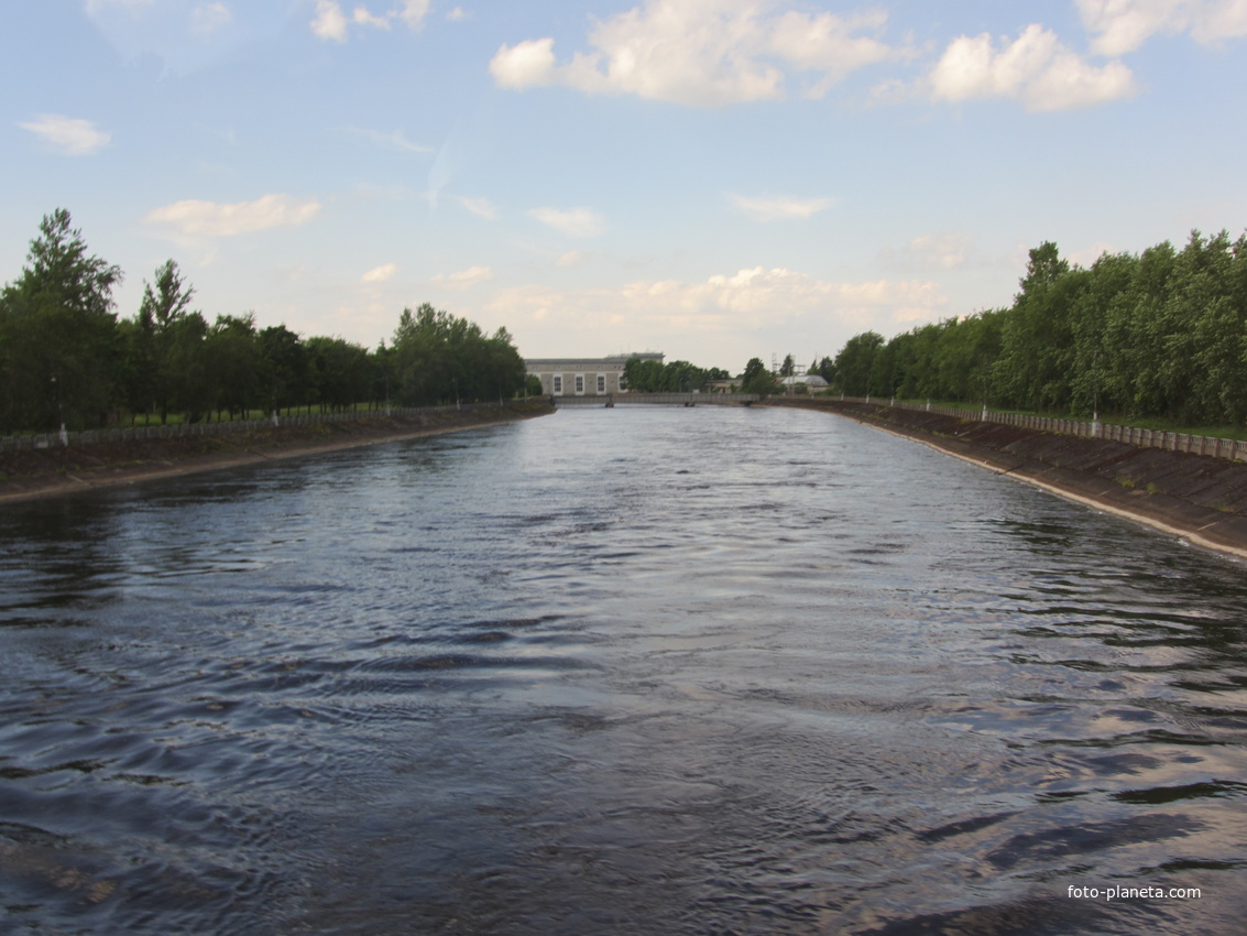 Ивангород, канал реки Нарова.