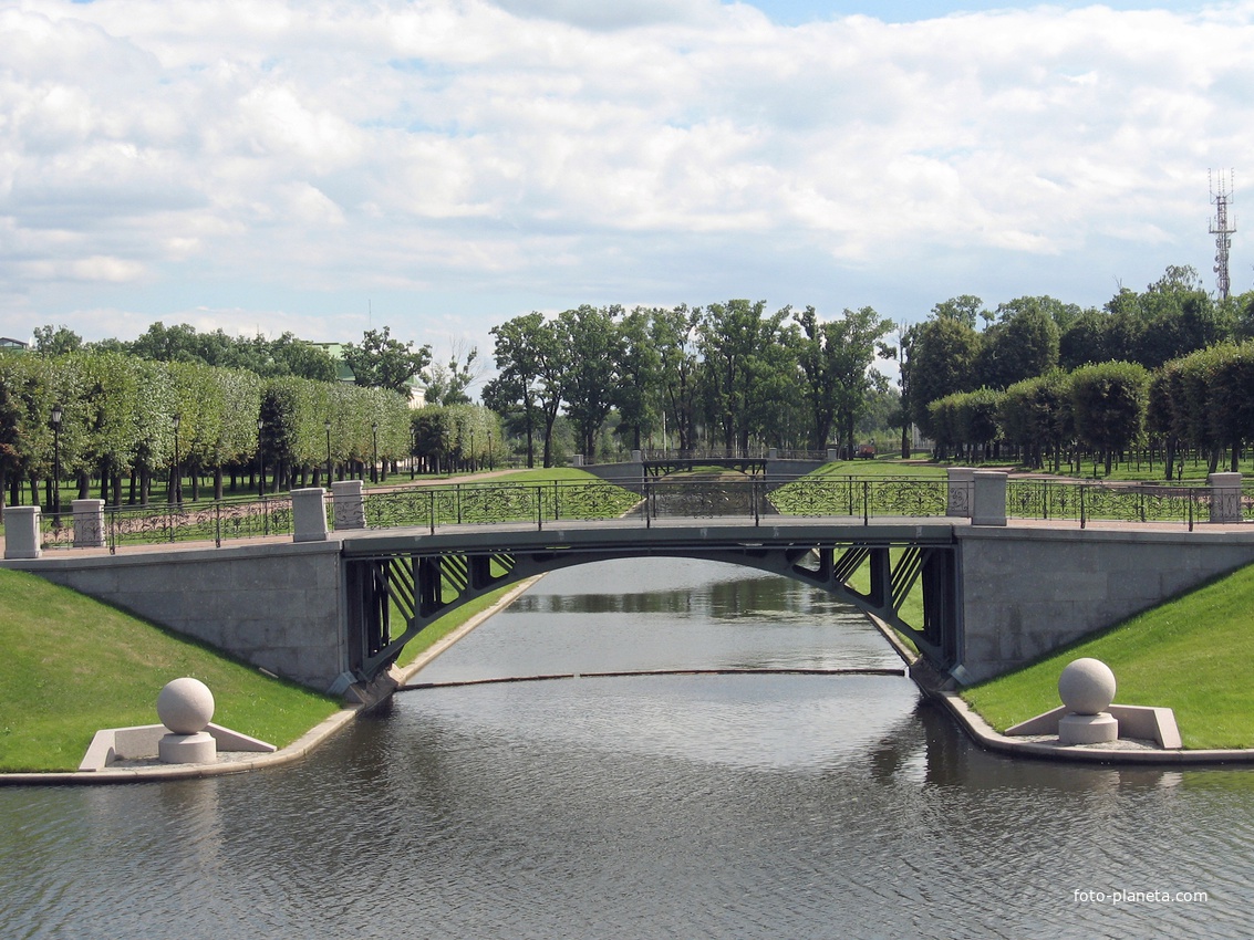 Мосты и каналы в парке