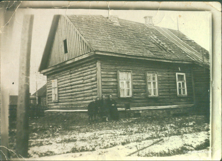 Дом в Красном луче 1943г.