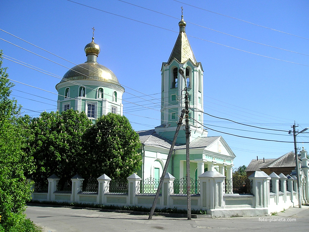 Свято-Тройцкий храм.