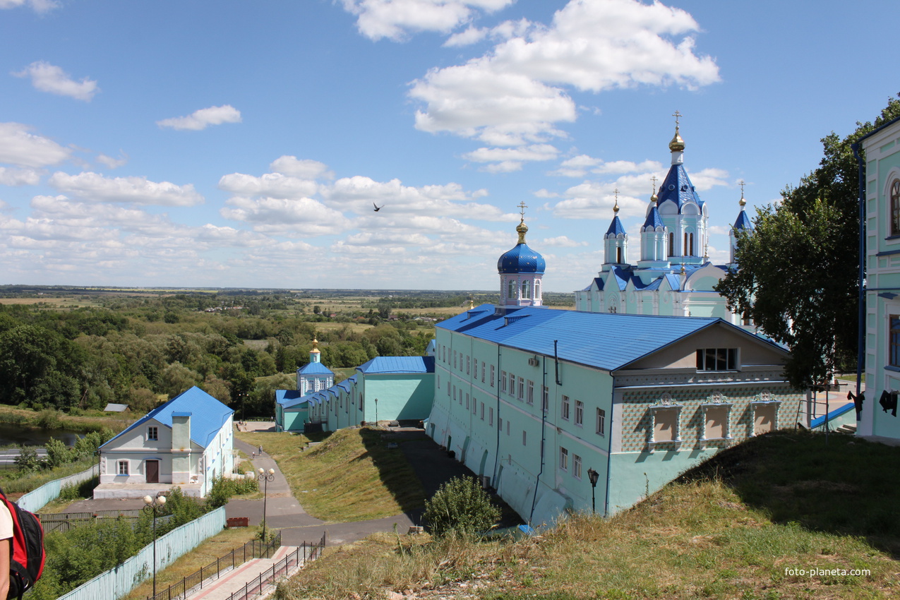 Свобода. Курская Коренная Рождество-Богородичная мужская пустынь.