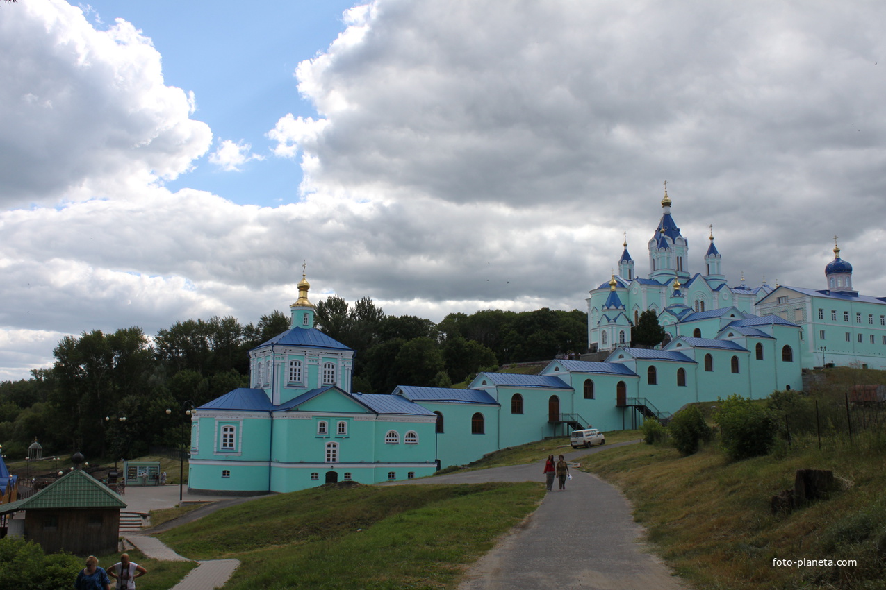 Коренная пустынь курск карта