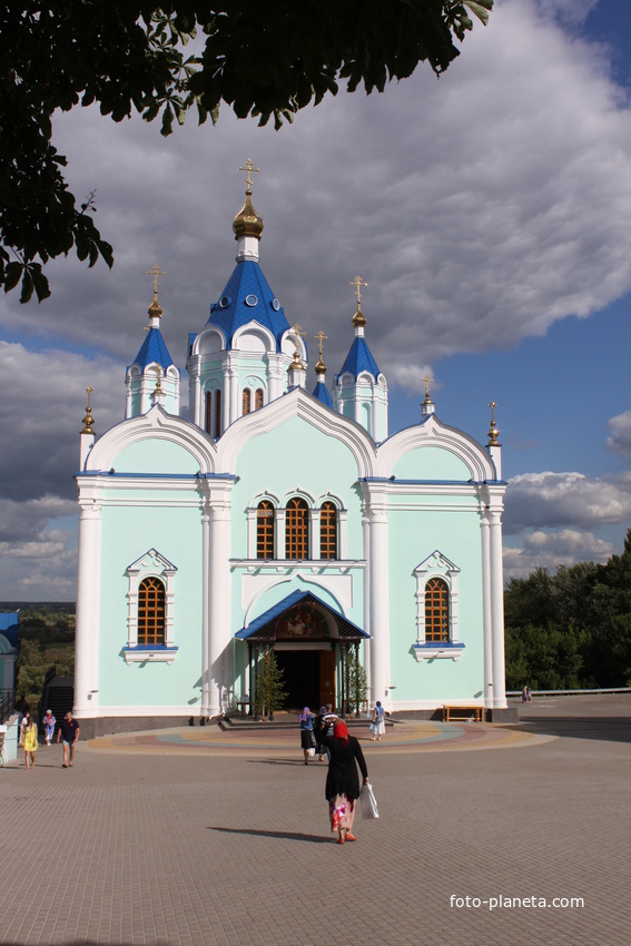 Свобода. Курская Коренная Рождество-Богородичная мужская пустынь.