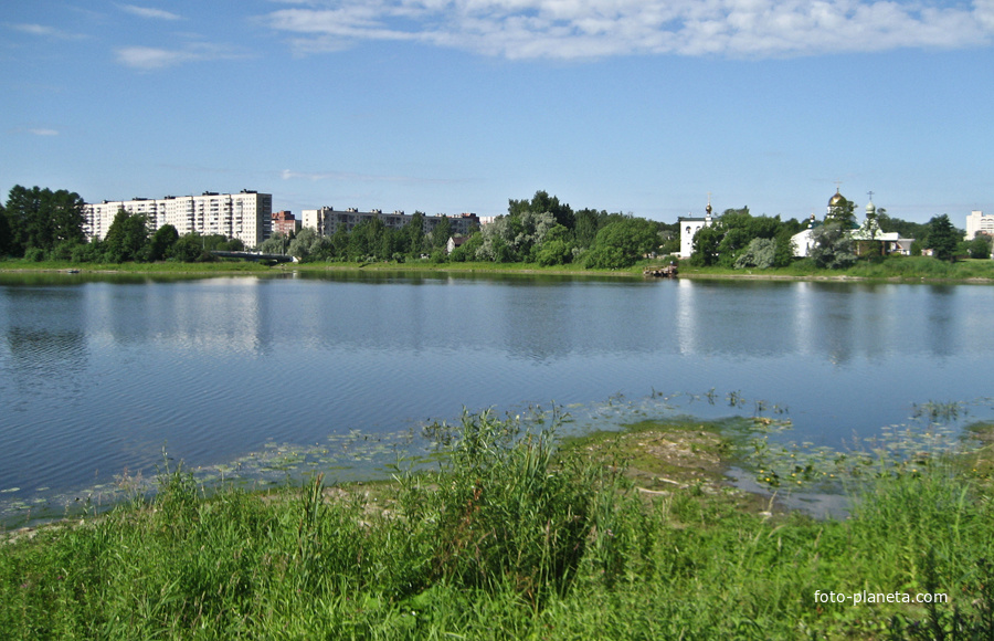 Ижорский пруд