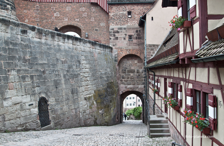 Выход из замка