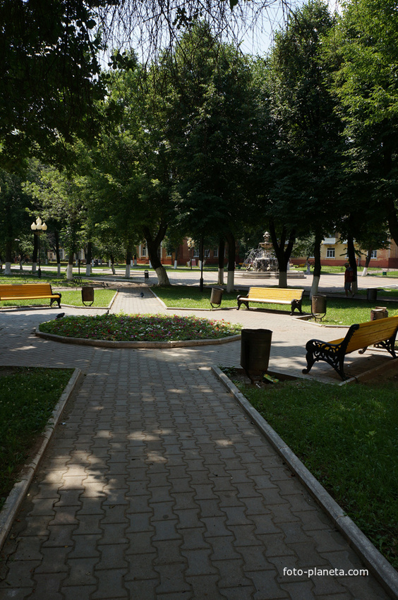 Сквер на проспекте Победы