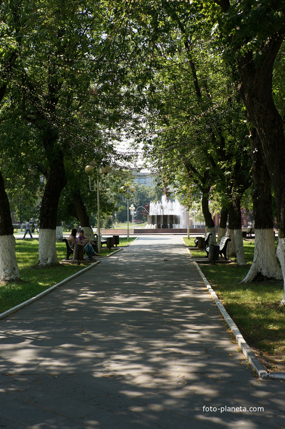 Центральный микрорайон, сквер