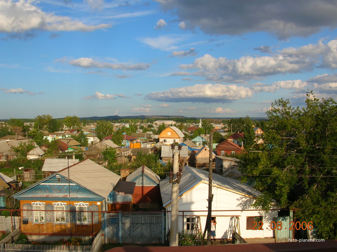 Вид с железнодорожного моста
