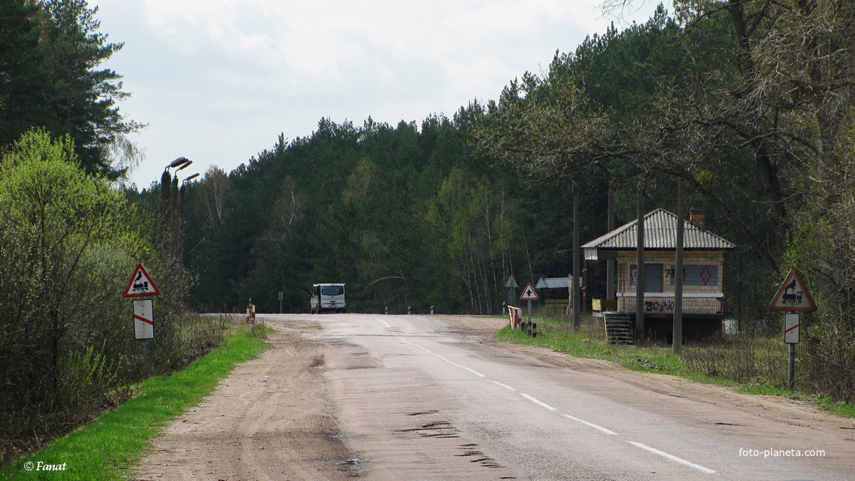 Дорога в сторону Коростеня