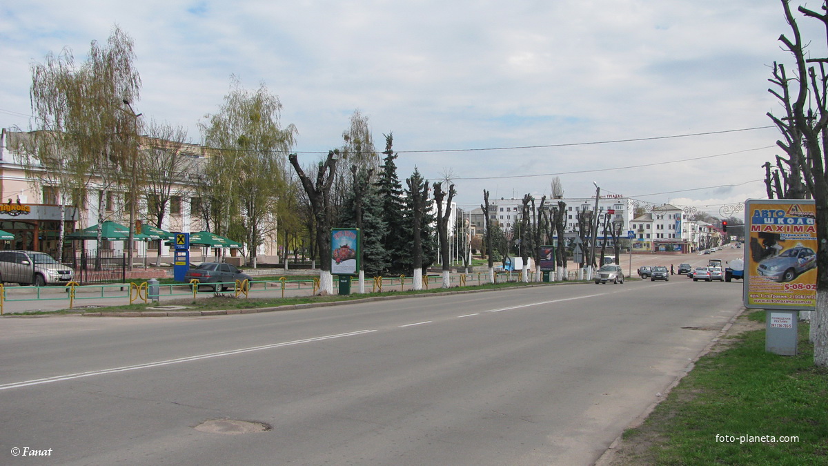 Улица М. Грушевского