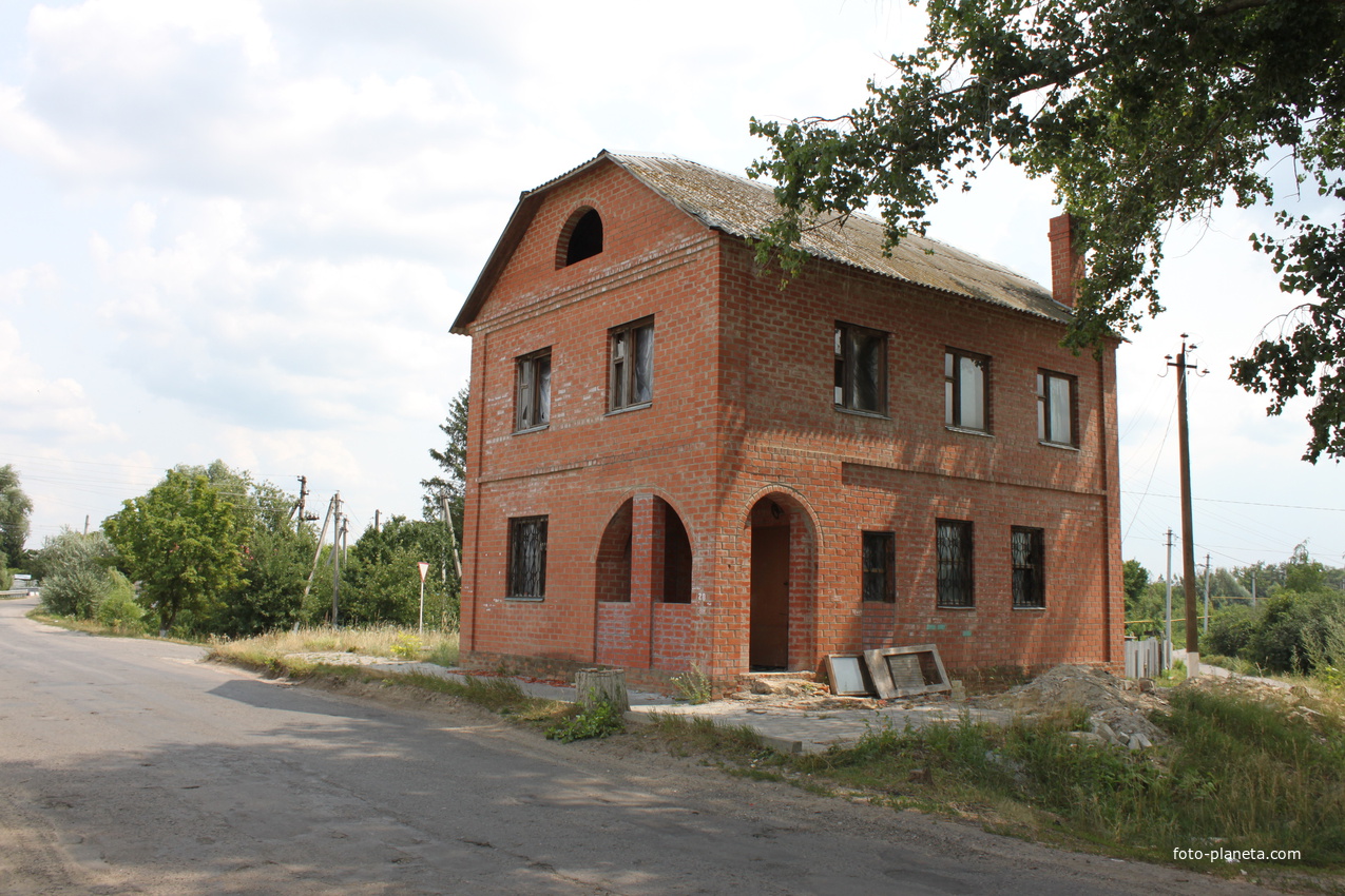 Беломестное. Ул. Центральная.