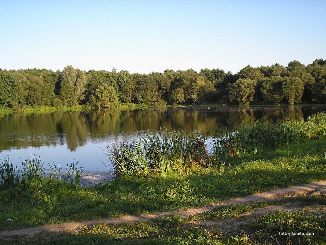Озеро в Першаи