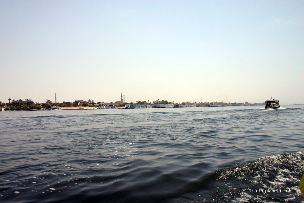 Нил в Луксоре