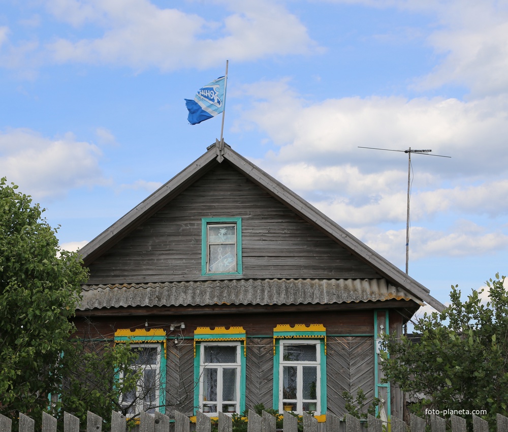 В Альпаково болеют за Зенит.