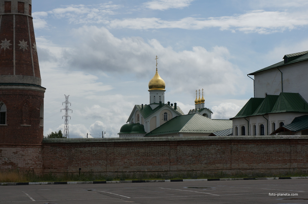 Богоявленский Старо-Голутвин общежительный мужской монастырь