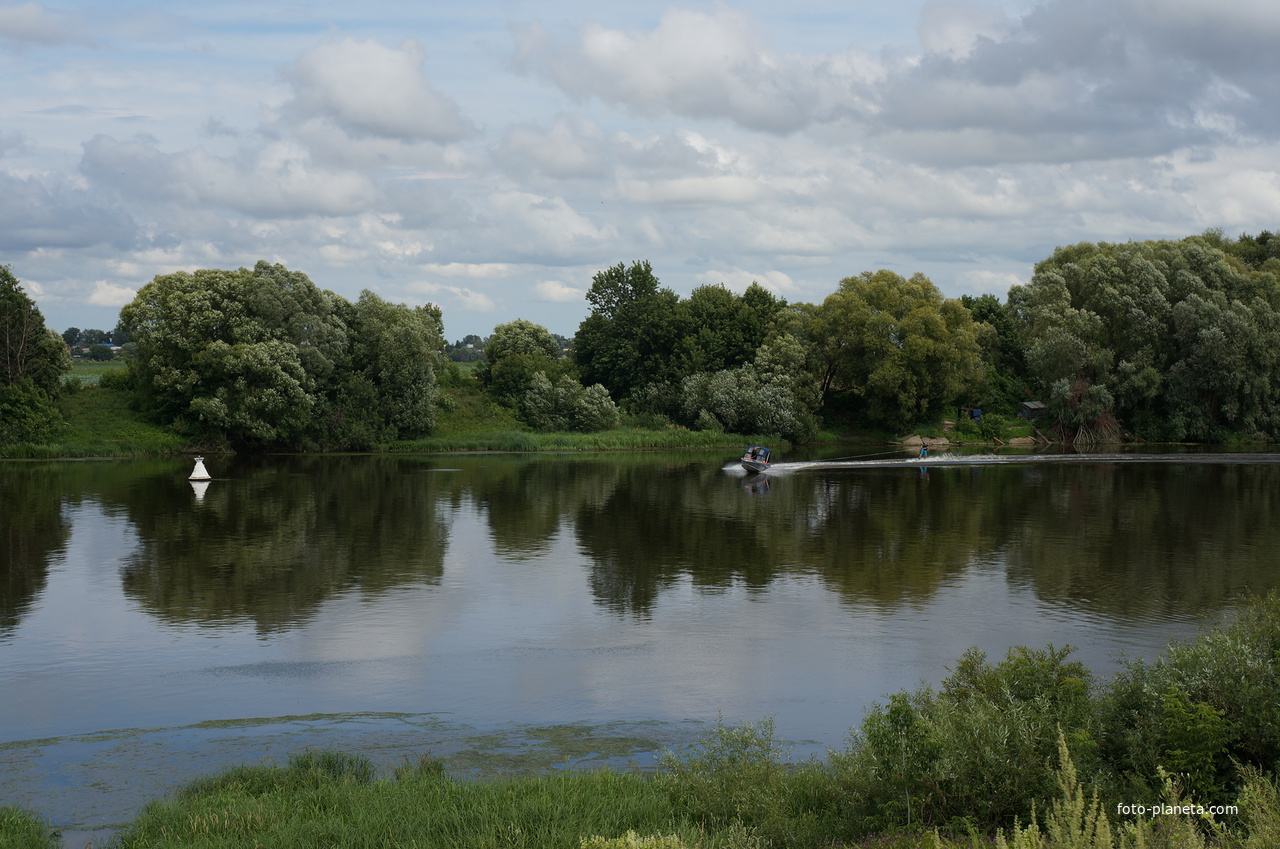 Рка Москва в устье