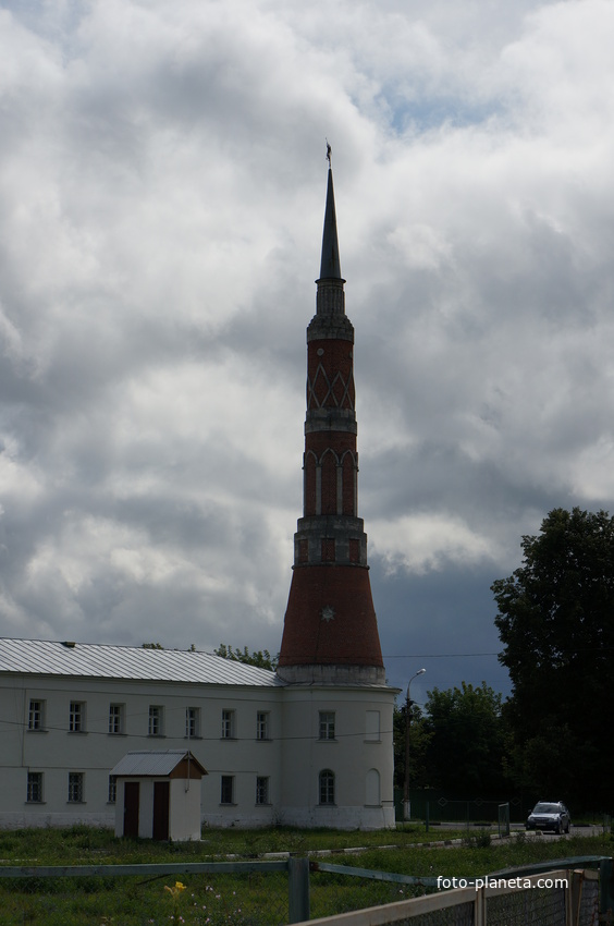 Монастырская башня