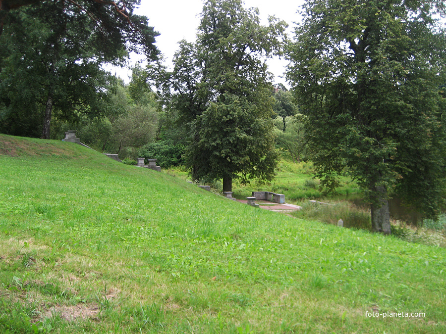 Парк возле Мариентальского пруда
