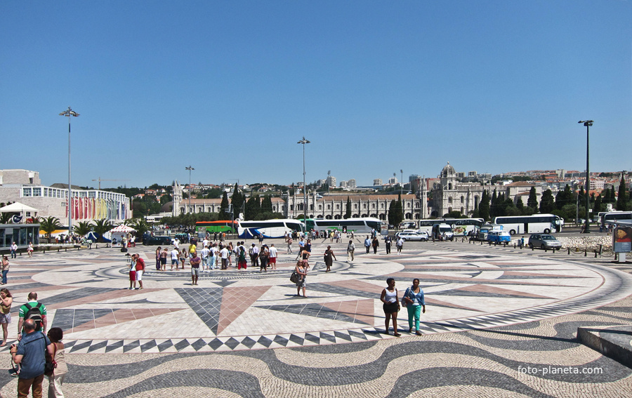 Площадь в Лиссабоне