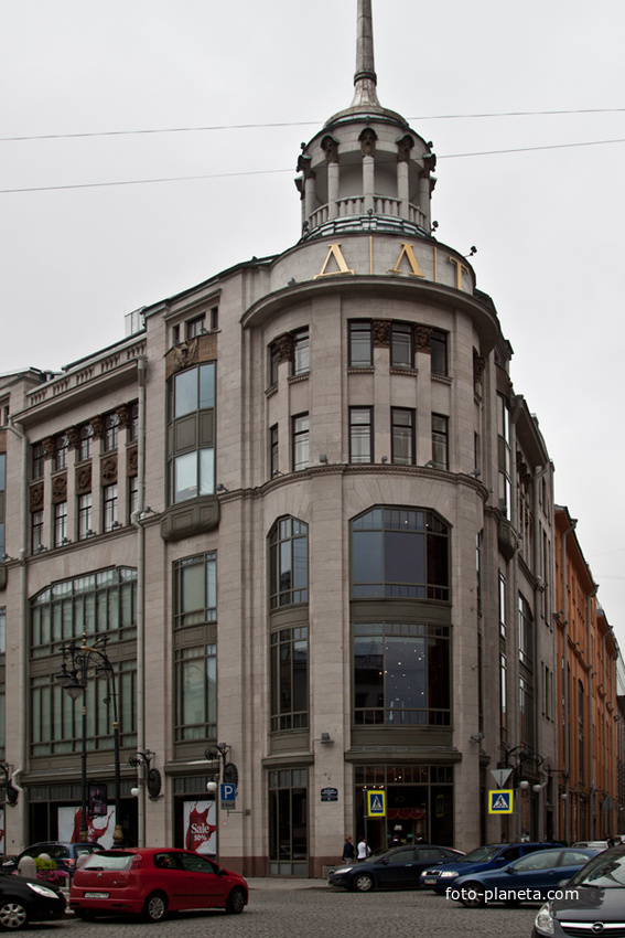 Улица Большая Конюшенная, 21