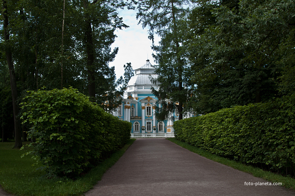 Дорожка в Екатерининском парке