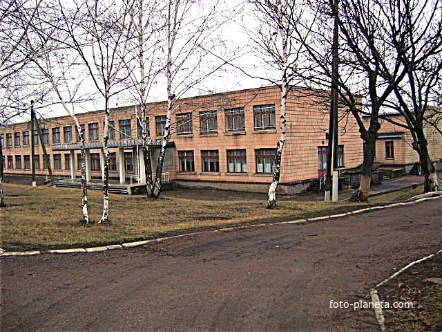 Кіровська школа