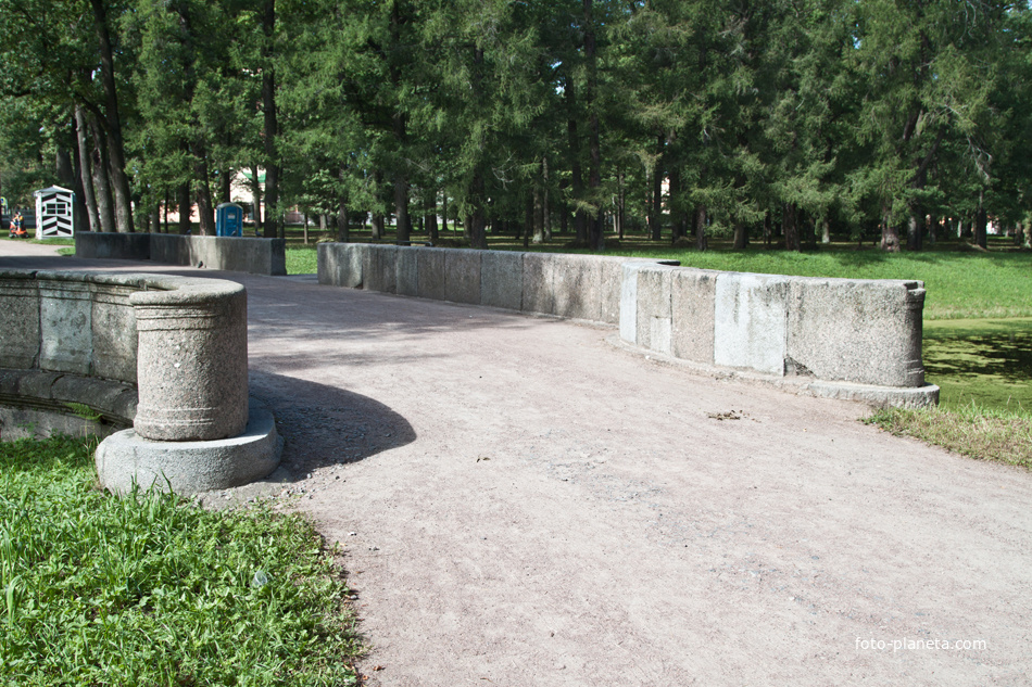 Мост в парке