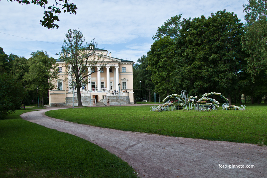 Запасной дворец