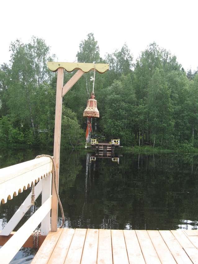 Верхние Мандроги - туристическая деревня.